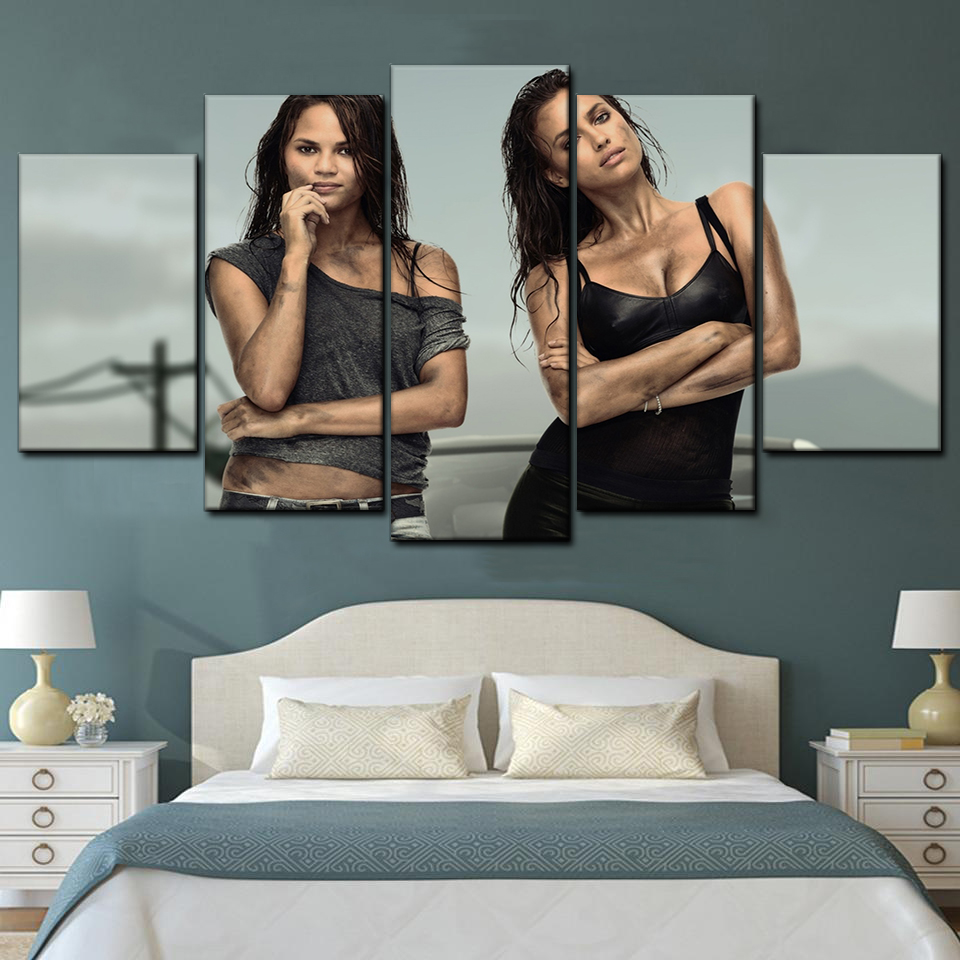 need for speed the runirina shayk and chrissy teigen 5 pices peinture sur toile impression sur toile toile art pour la dcoration intrieuren3ve8